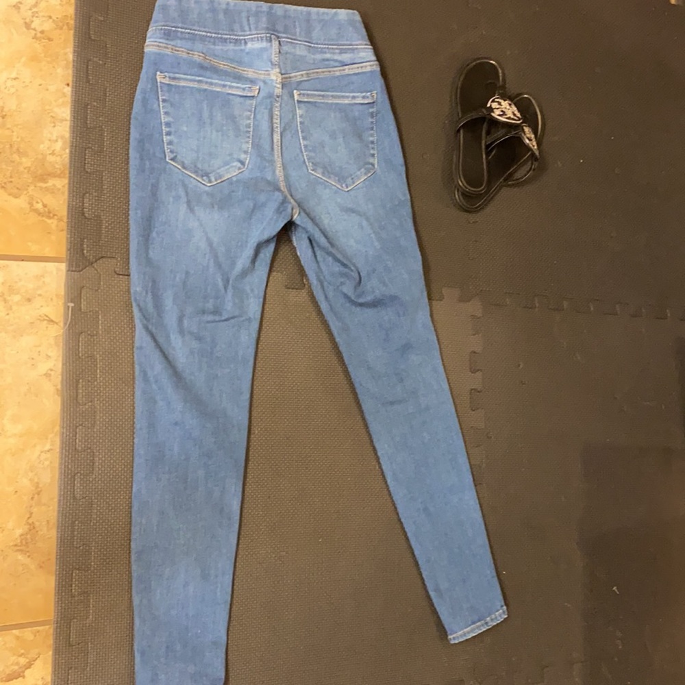 Old Navy Rockstar Jeggings - Picture 2 of 3
